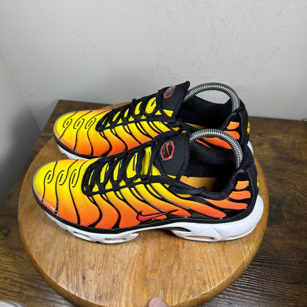 Nike Air Max Plus Sunset Orange Yellow Black HF0552-001 Mens Size 10 Sneaker - Picture 7 of 8